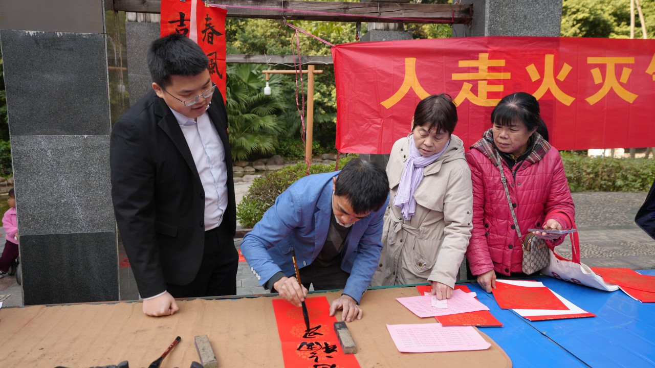 图片关键词