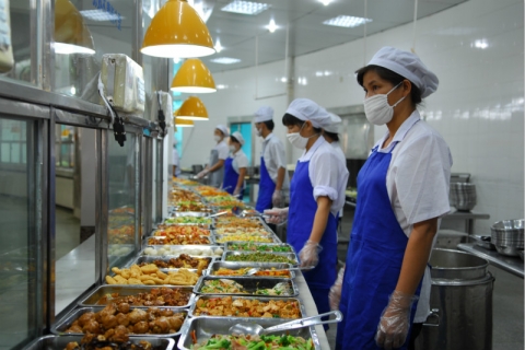 餐饮服务